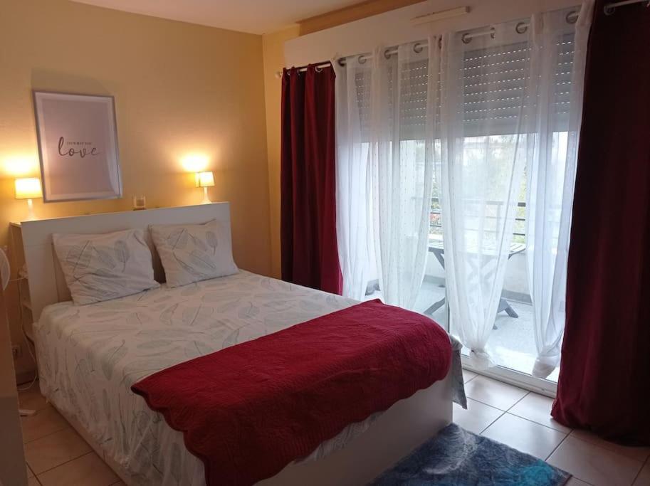 Studio Sur La Plage Des Dagueys Libourne Exterior foto